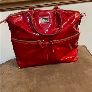 ✅Authentic Patent Leather Dooney & Burke Bag✅
